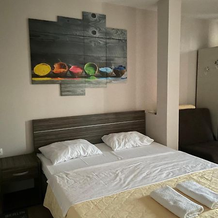 Apartments Lati Ούλτσιν Εξωτερικό φωτογραφία