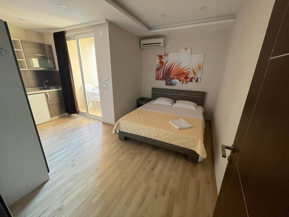 Apartments Lati Ούλτσιν Εξωτερικό φωτογραφία