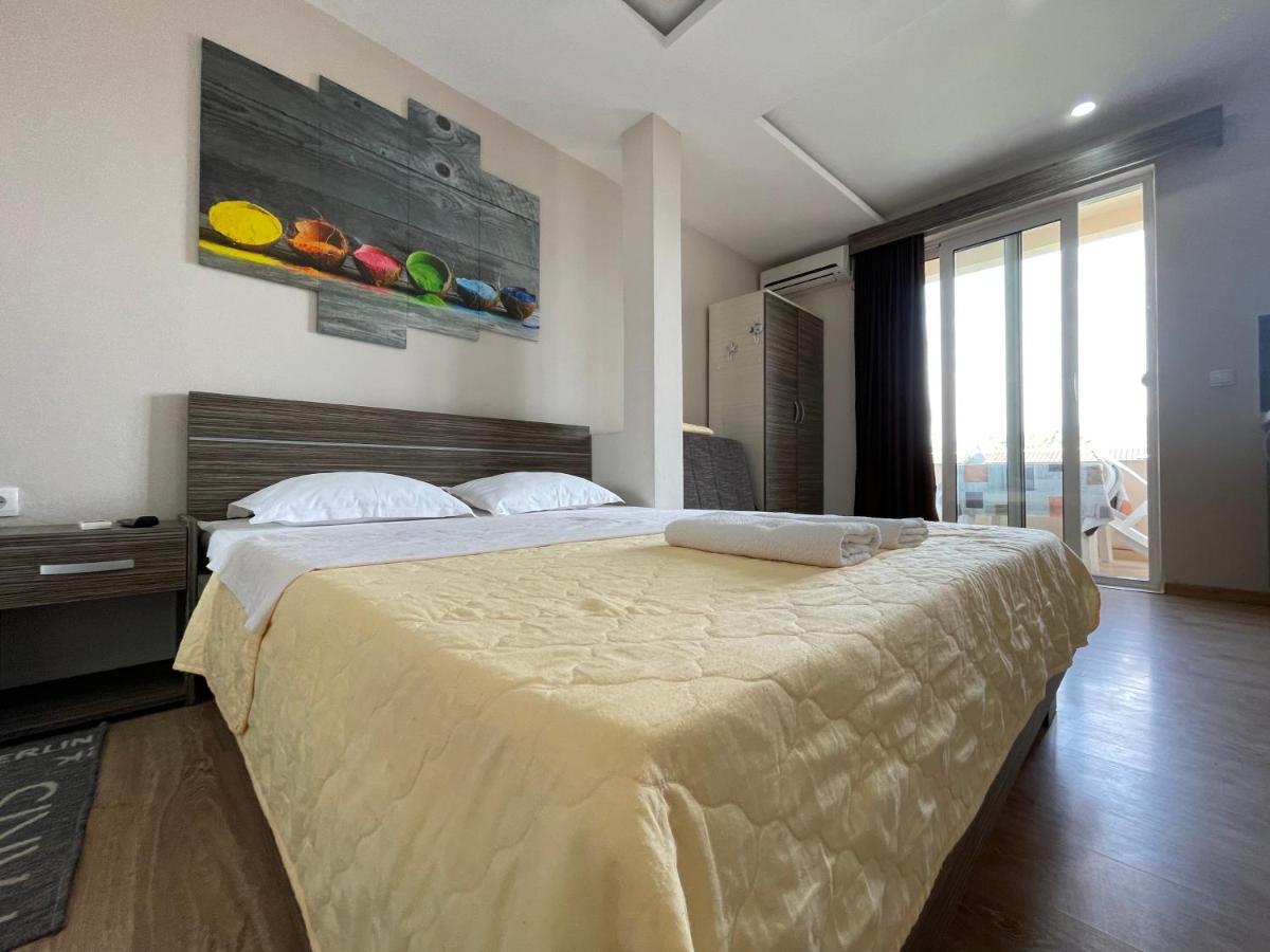Apartments Lati Ούλτσιν Εξωτερικό φωτογραφία