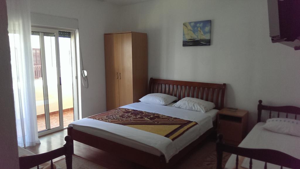 Apartments Lati Ούλτσιν Δωμάτιο φωτογραφία